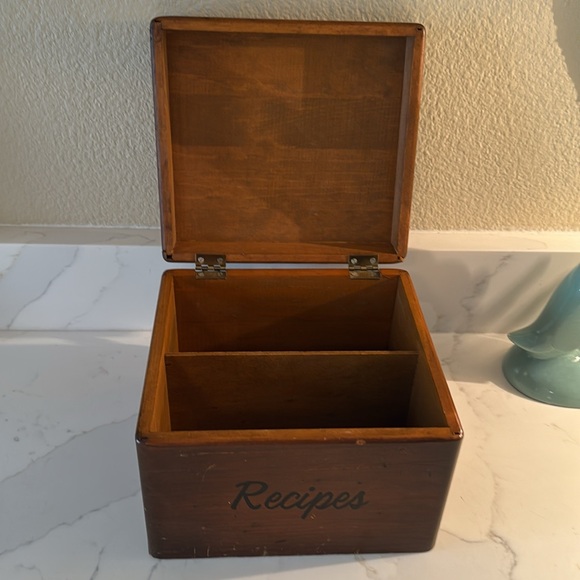 Vintage Wooden Cornucopia Recipe Box Large Divided - Picture 4 of 11